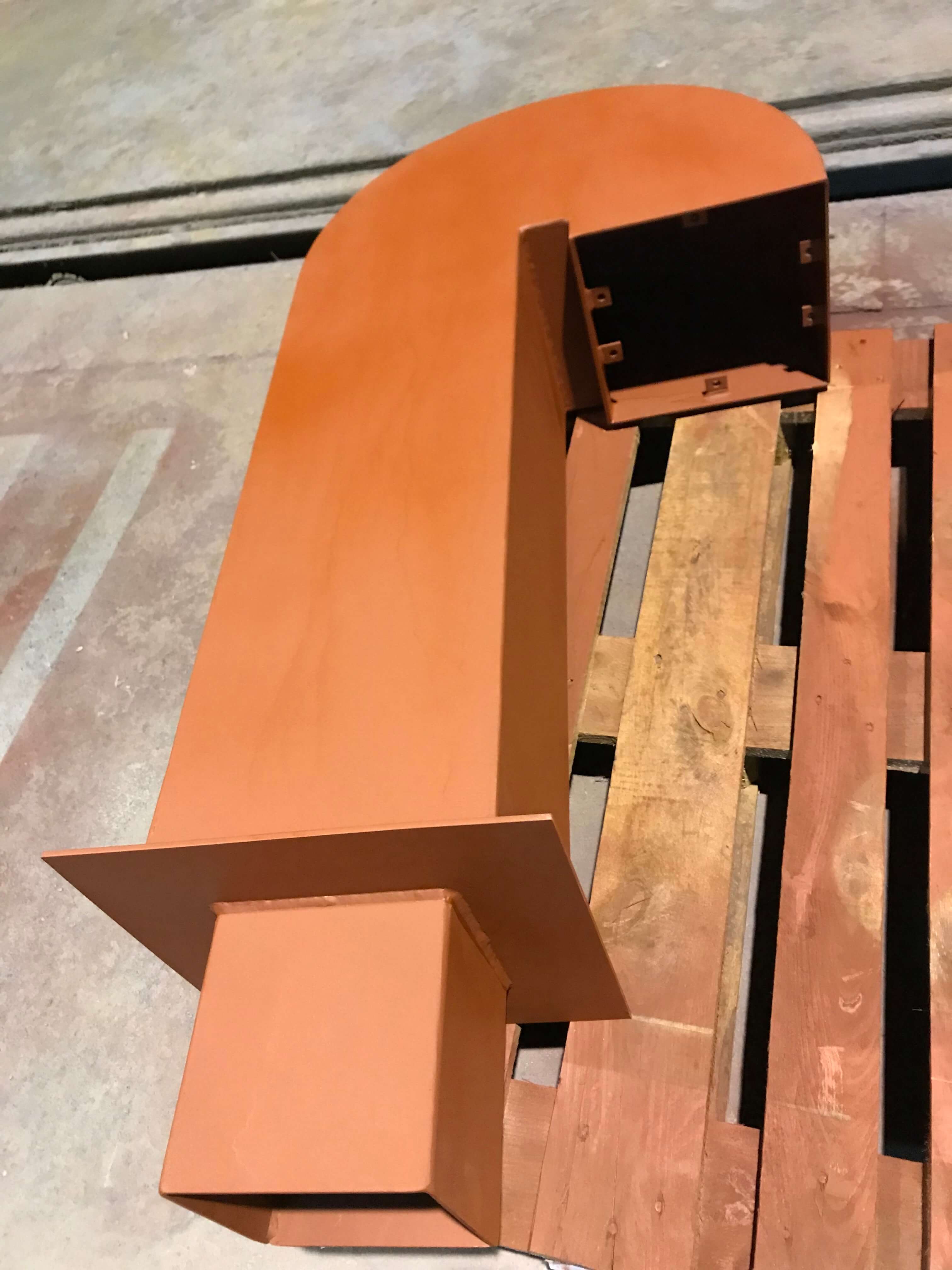 Box type gooseneck vent head