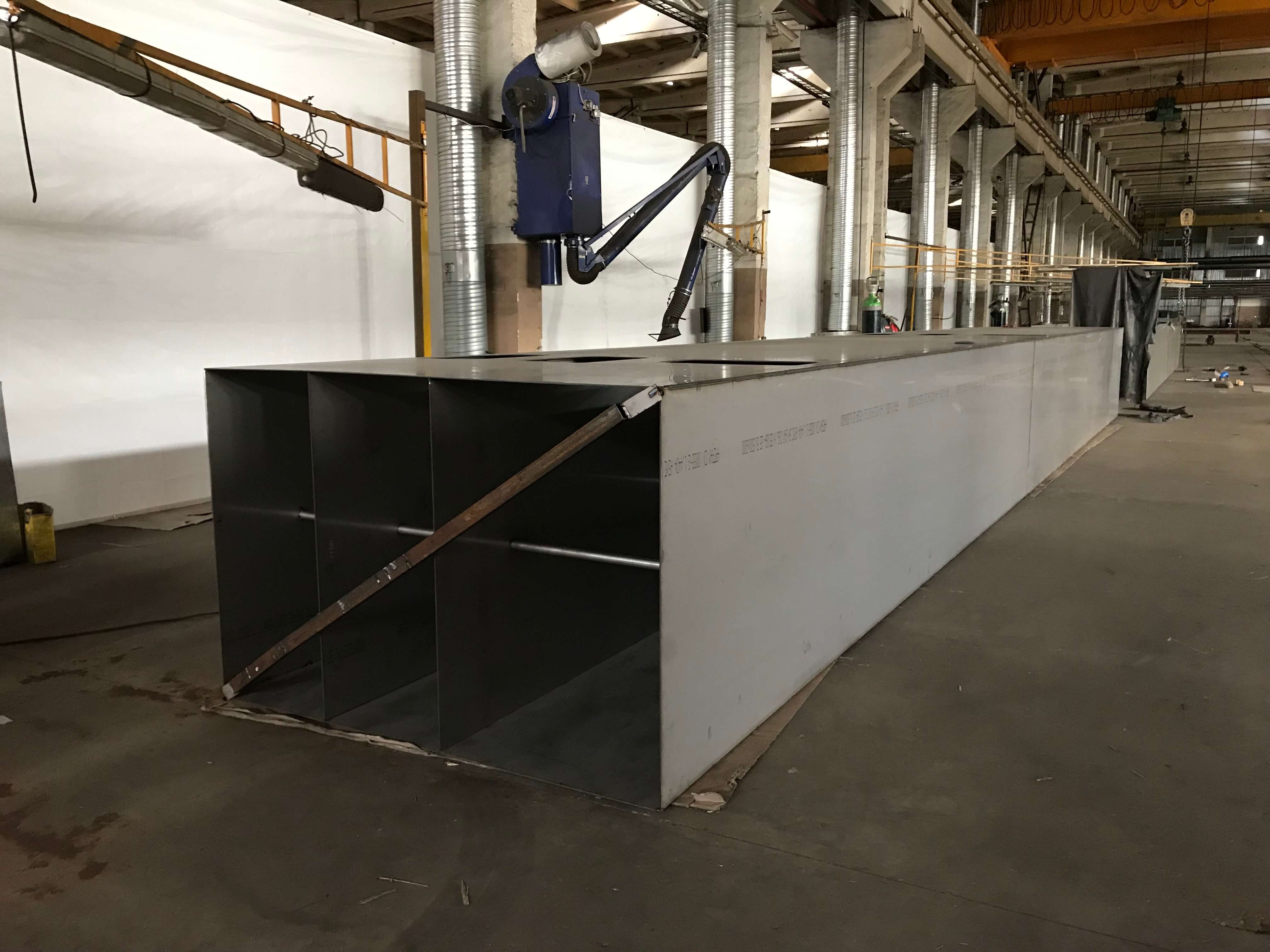 Stainless steel heavy ducts